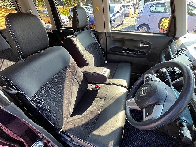 DAIHATSU TANTO CUSTOM 2017 Image 31