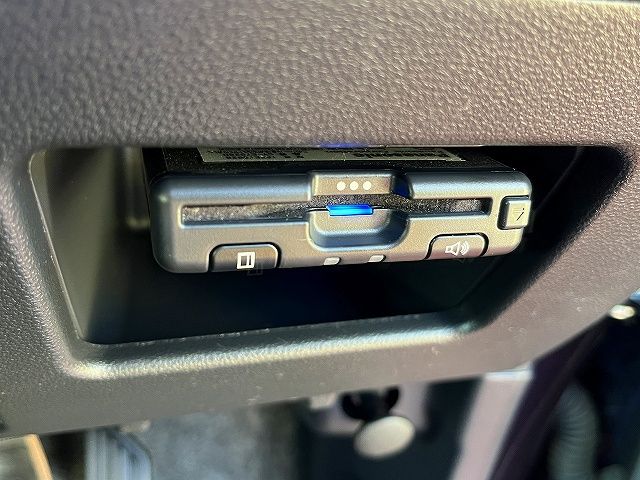 DAIHATSU TANTO CUSTOM 2017 Image 31