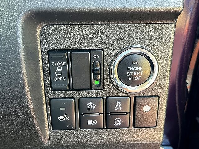 DAIHATSU TANTO CUSTOM 2017 Image 31