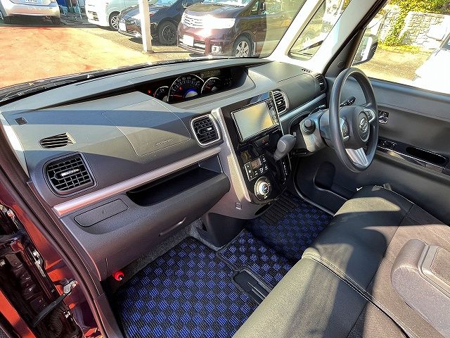 DAIHATSU TANTO CUSTOM 2017 Image 31