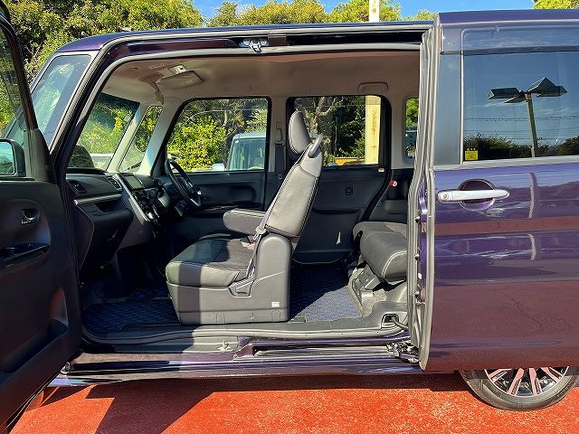 DAIHATSU TANTO CUSTOM 2017 Image 31