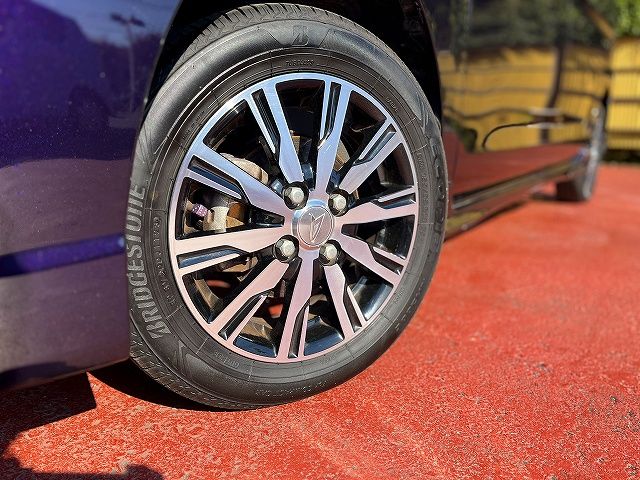 DAIHATSU TANTO CUSTOM 2017 Image 31