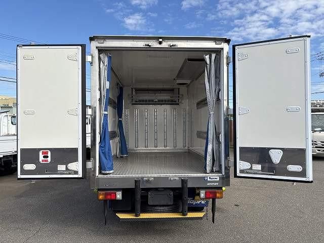TOYOTA DYNA 2019 Image 31