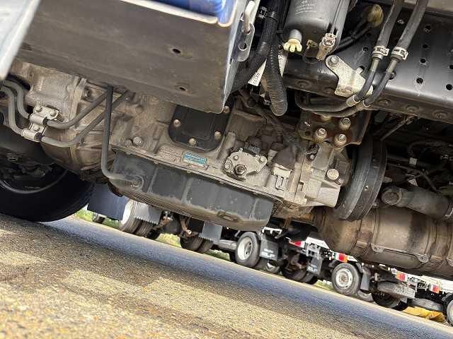 TOYOTA DYNA 2019 Image 31