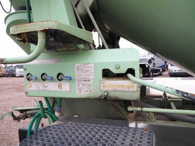 HINO PROFIA 2015 Image 31