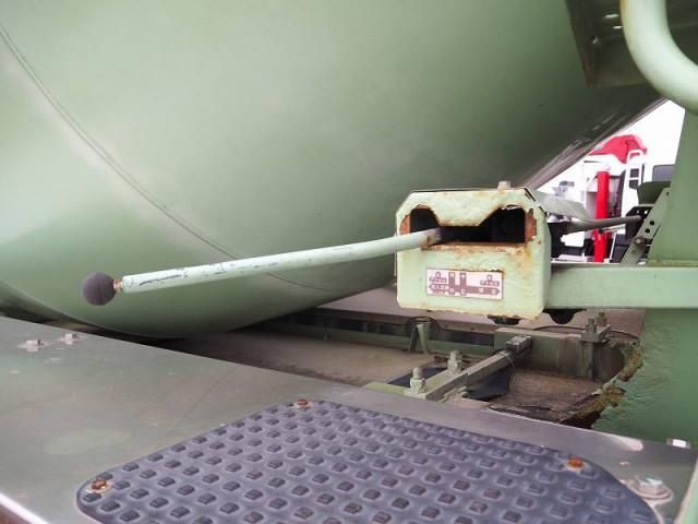 HINO PROFIA 2015 Image 31