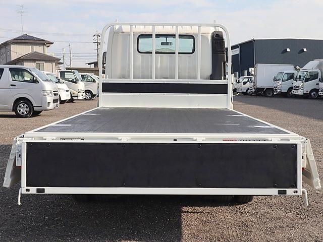 HINO DUTRO 2020 Image 31