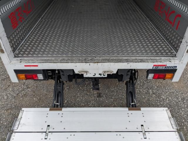 MITSUBISHI CANTER 2023 Image 31