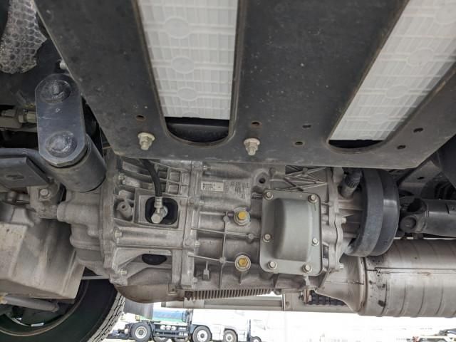 MITSUBISHI CANTER 2023 Image 31