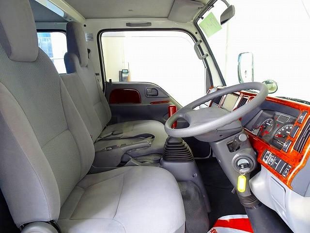 ISUZU ELF 2016 Image 31