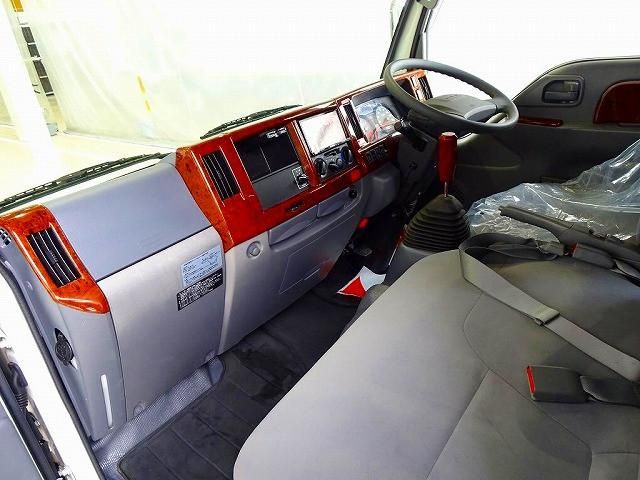 ISUZU ELF 2016 Image 31