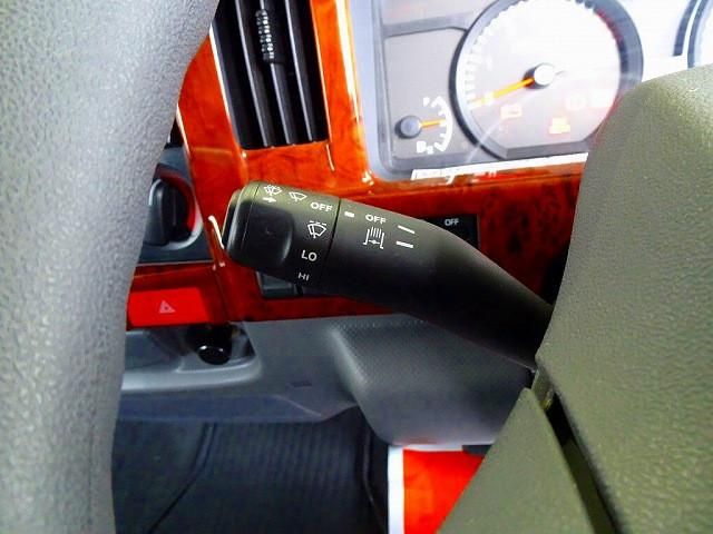 ISUZU ELF 2016 Image 31