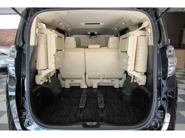 TOYOTA VELLFIRE 4WD 2018 Image 31