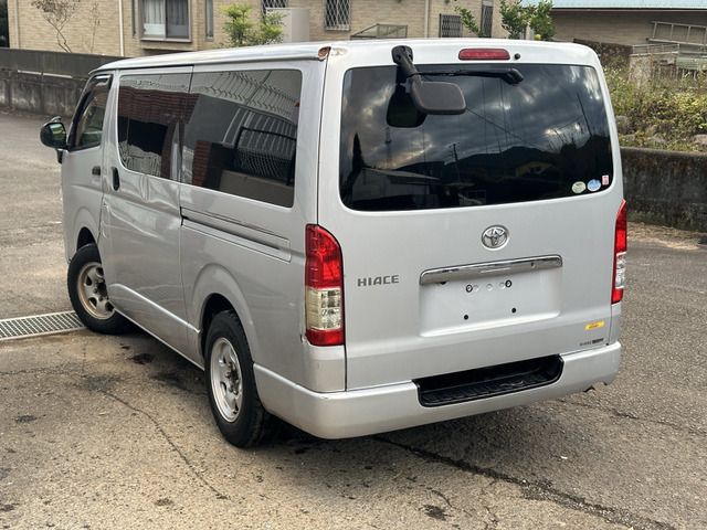TOYOTA HIACE VAN 2WD 2015 Image 31