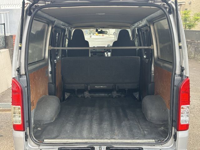 TOYOTA HIACE VAN 2WD 2015 Image 31