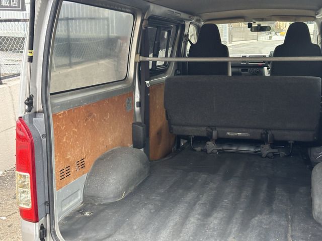 TOYOTA HIACE VAN 2WD 2015 Image 31