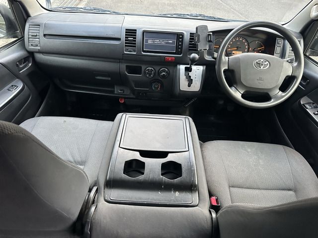 TOYOTA HIACE VAN 2WD 2015 Image 31
