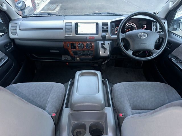 TOYOTA HIACE VAN 2WD 2006 Image 31