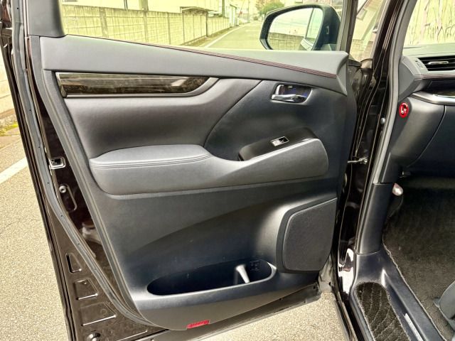 TOYOTA VELLFIRE 2015 Image 31