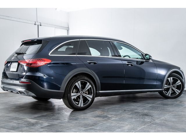 MERCEDES BENZ C CLAS 2022 Image 31