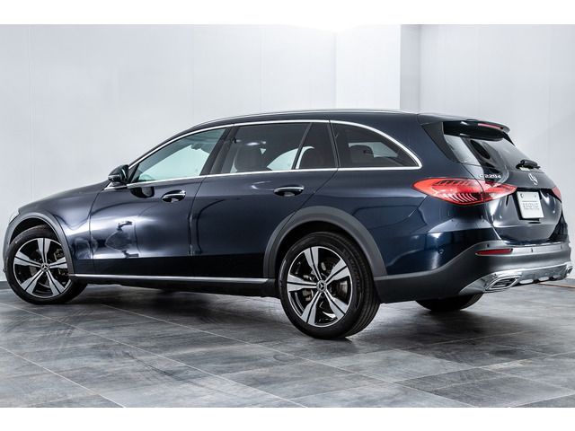 MERCEDES BENZ C CLAS 2022 Image 31