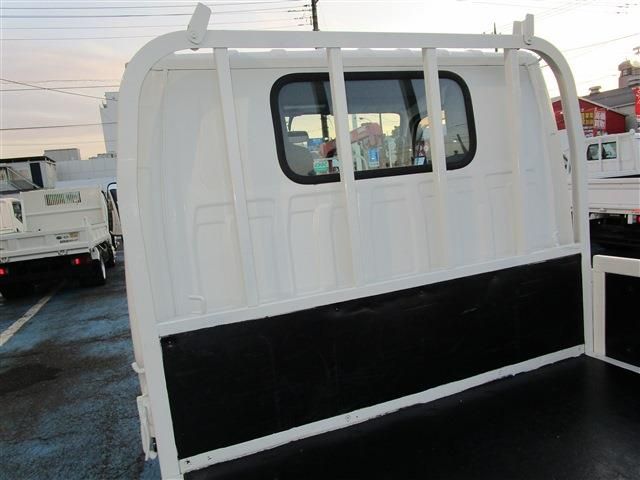 ISUZU  2019 Image 31