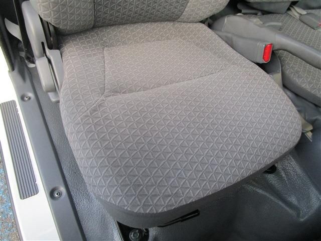 ISUZU  2019 Image 31