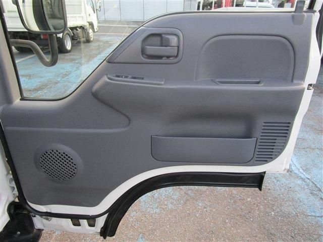 ISUZU  2019 Image 31