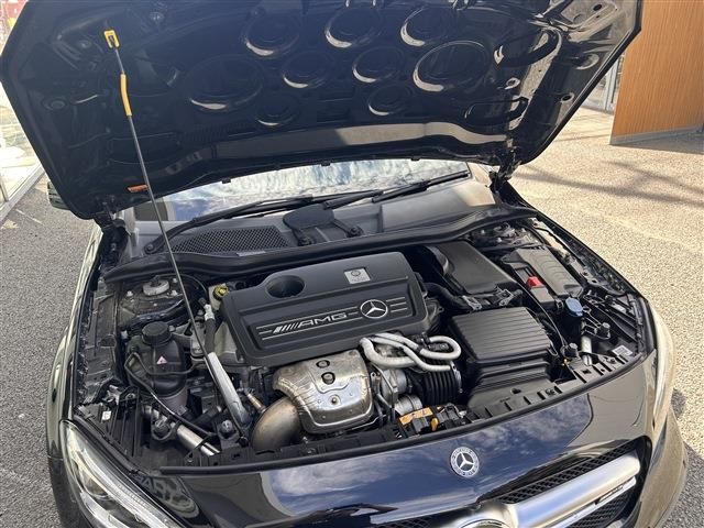 MERCEDES BENZ MERCEDES AMG GLA CLA 2018 Image 31