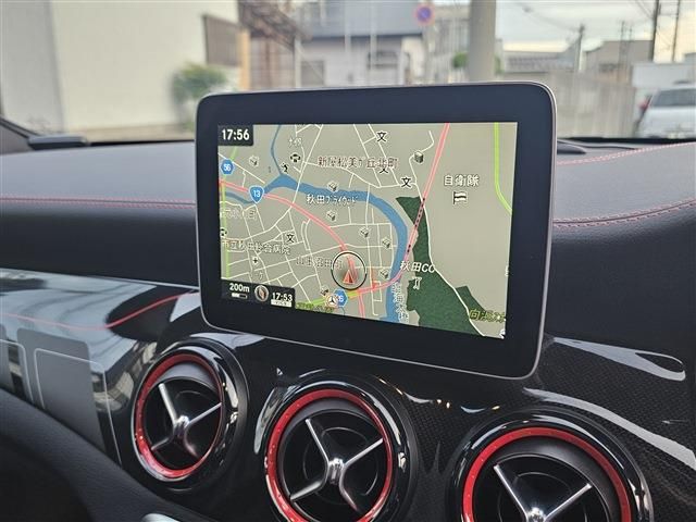 MERCEDES BENZ MERCEDES AMG GLA CLA 2018 Image 31