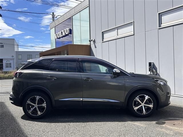 PEUGEOT 3008 2019 Image 31