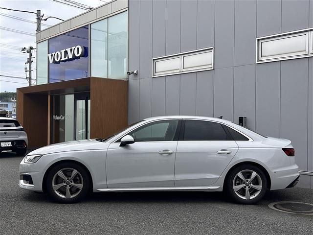 AUDI A4 2021 Image 31