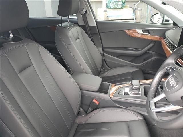 AUDI A4 2021 Image 31