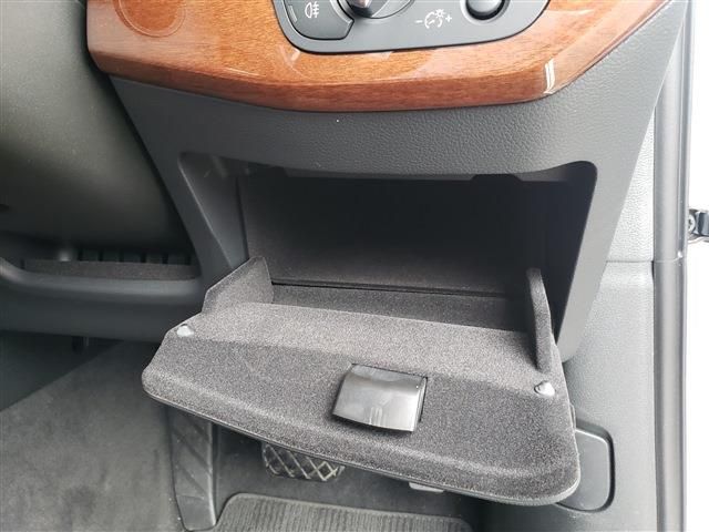 AUDI A4 2021 Image 31