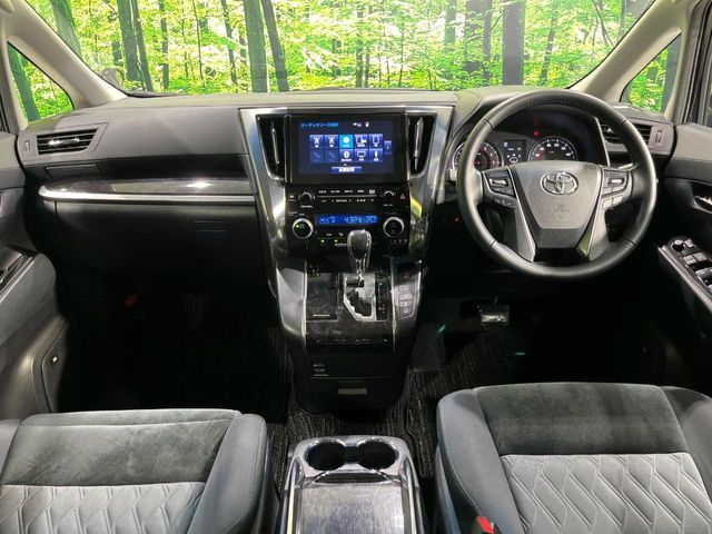 TOYOTA VELLFIRE 4WD 2019 Image 31