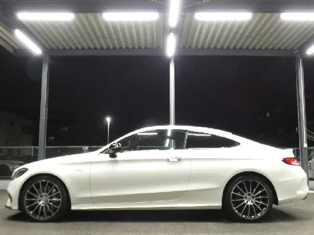 MERCEDES BENZ MERCEDES AMG C CLASS 2017 Image 31