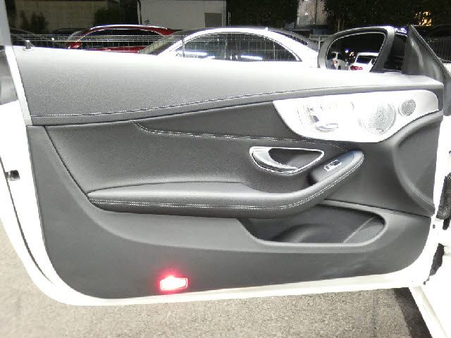 MERCEDES BENZ MERCEDES AMG C CLASS 2017 Image 31