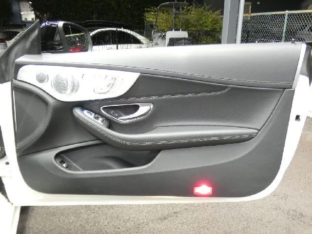 MERCEDES BENZ MERCEDES AMG C CLASS 2017 Image 31