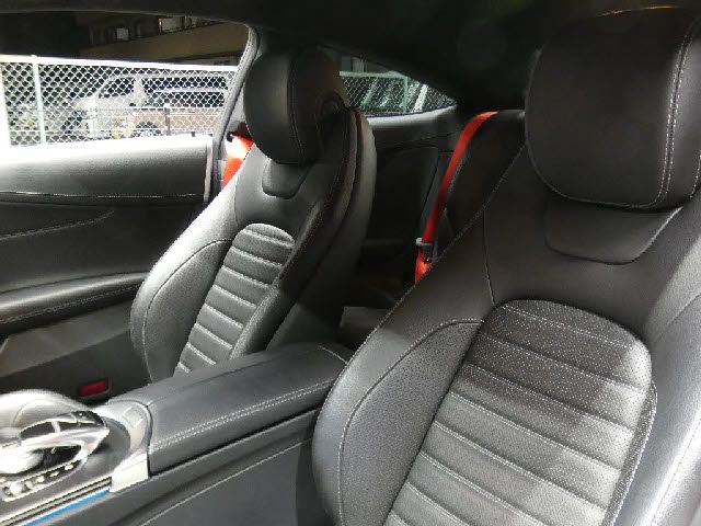 MERCEDES BENZ MERCEDES AMG C CLASS 2017 Image 31