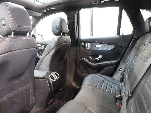 MERCEDES BENZ MERCEDES AMG GLCCLAS 2017 Image 31