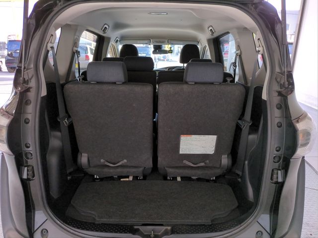 TOYOTA SIENTA 2015 Image 31