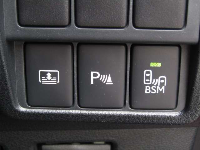 TOYOTA LEXUS IS200T 2016 Image 31