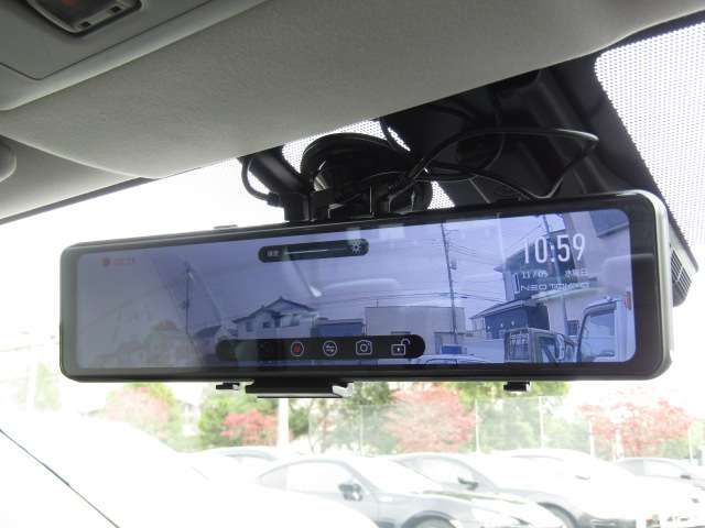 TOYOTA LEXUS IS200T 2016 Image 31