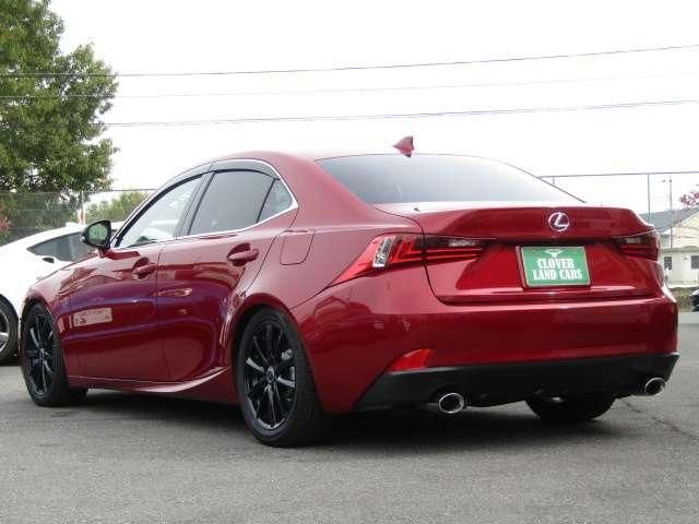 TOYOTA LEXUS IS200T 2016 Image 31