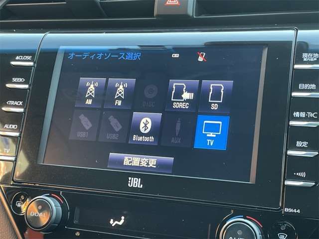 TOYOTA CAMRY HYBRID 2018 Image 31