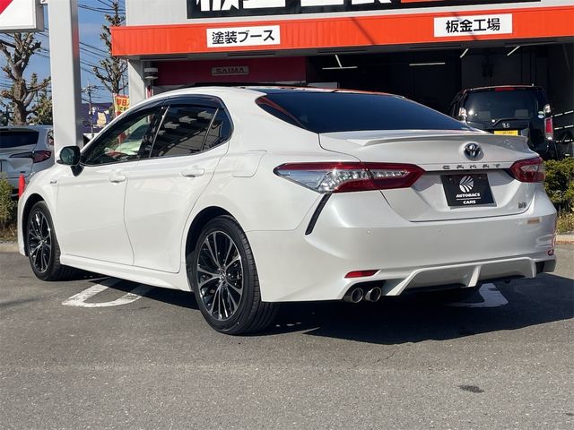 TOYOTA CAMRY HYBRID 2018 Image 31