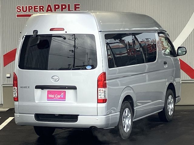 TOYOTA HIACE VAN 4WD 2019 Image 31
