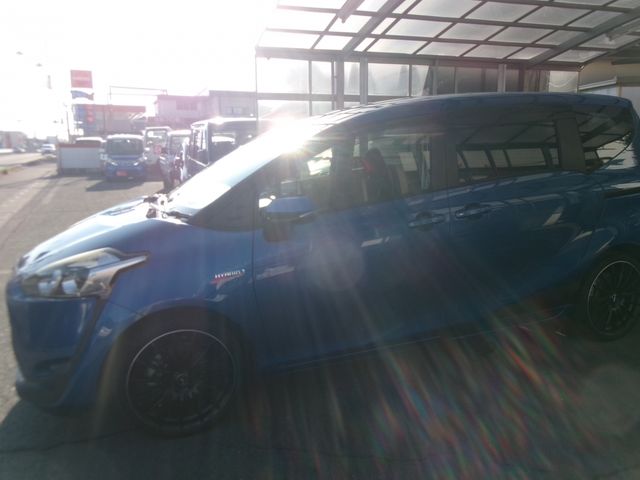 TOYOTA SIENTA HYBRID 2016 Image 31