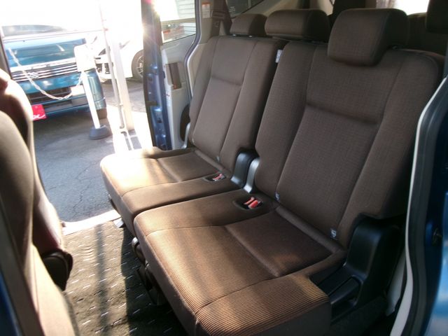 TOYOTA SIENTA HYBRID 2016 Image 31