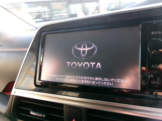 TOYOTA SIENTA HYBRID 2016 Image 31